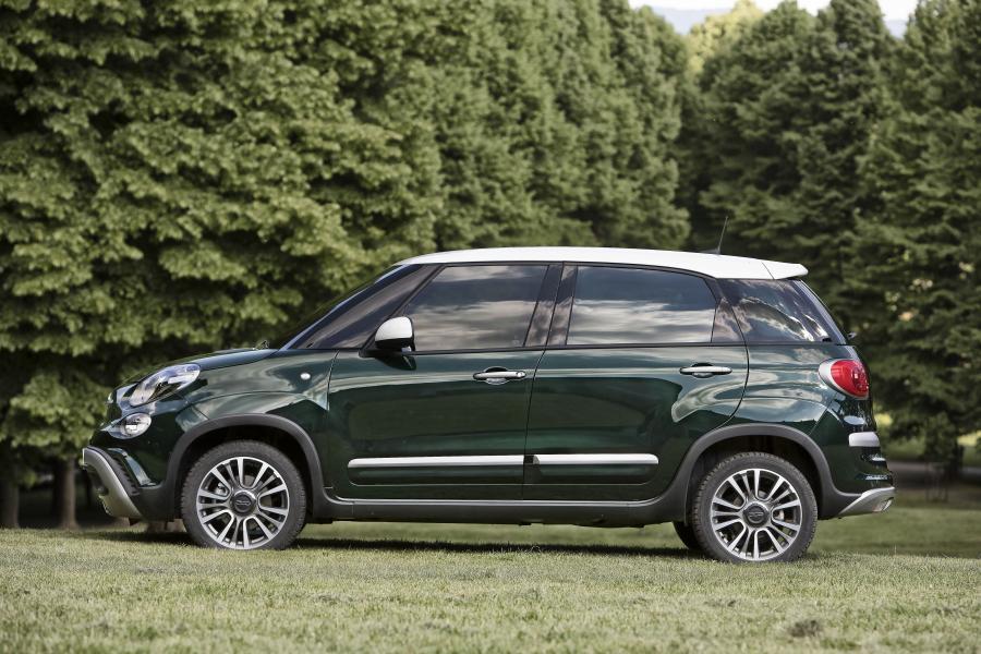  Fiat 500L Cross (330) 2017 года  (фото 20 из 39)
